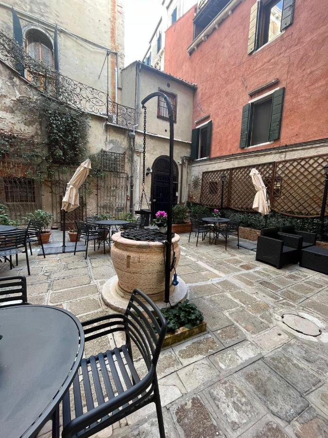 Corte Del Doge Di Rialto Venice Exterior photo